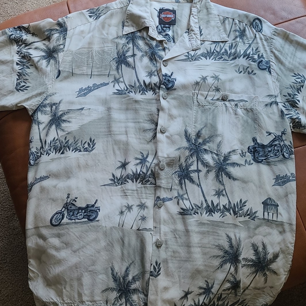 Harley-Davidson aloha button down